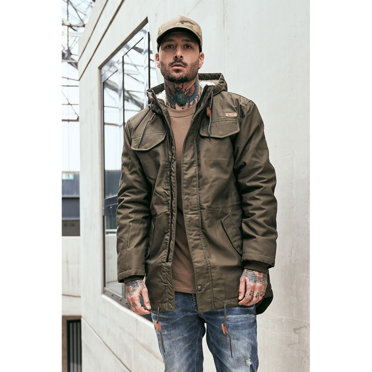 Marsh Lake Parka, Brandit